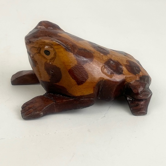 Hand Carved Wooden Frog - Picture 16 of 16